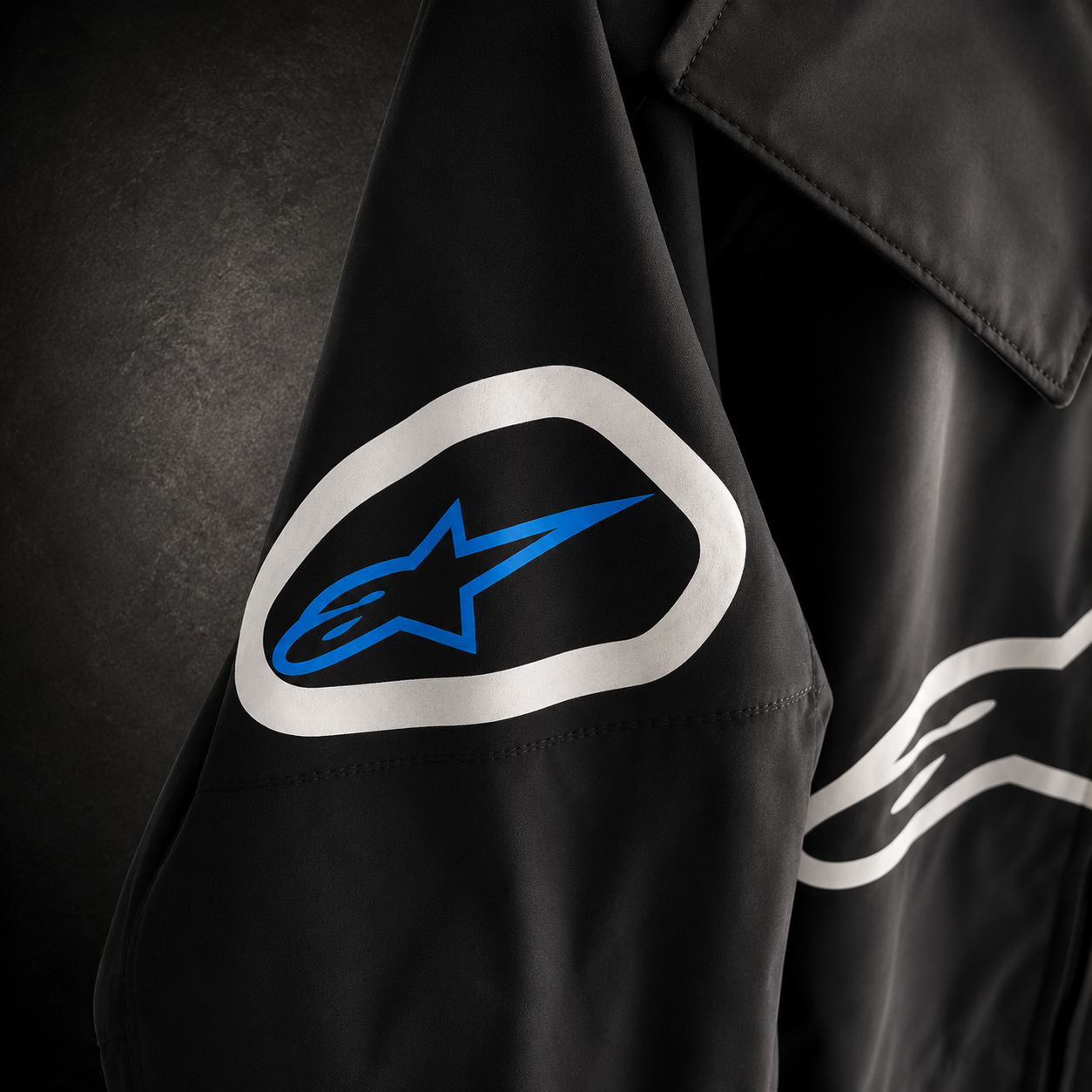 Jaqueta Alpinestars Preto e Azul com Capuz Forrada Peluciada