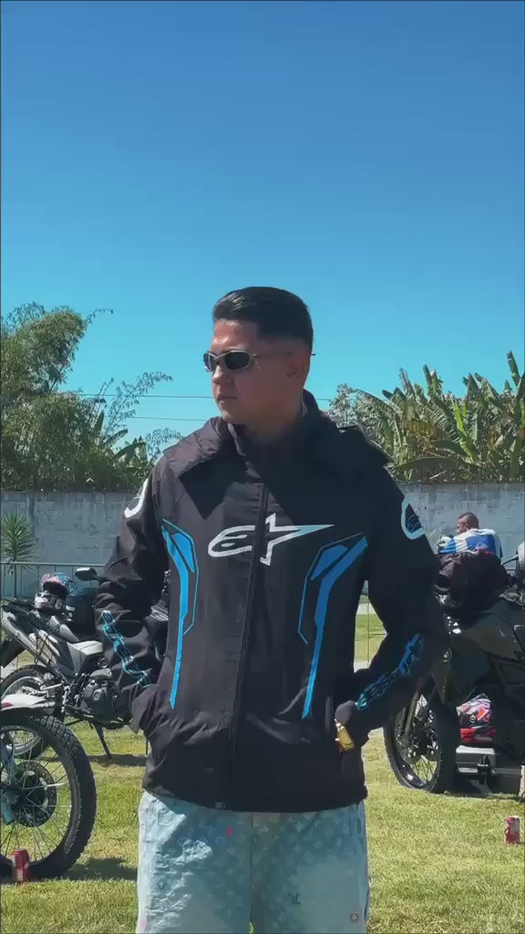 Jaqueta Alpinestars Preto e Azul com Capuz Forrada Peluciada